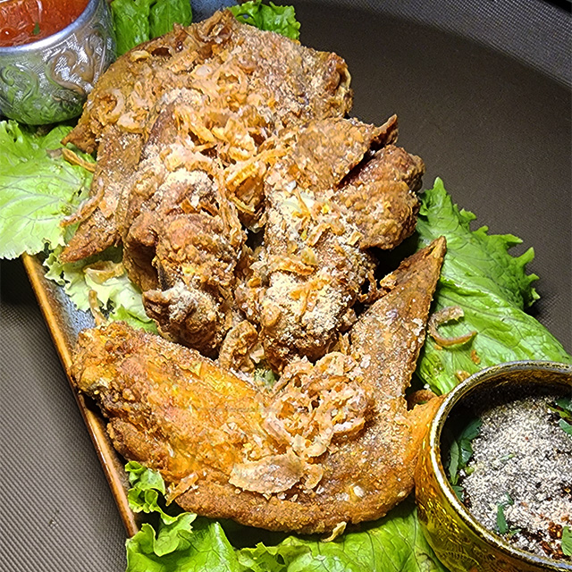 Alitas Mao Mau
